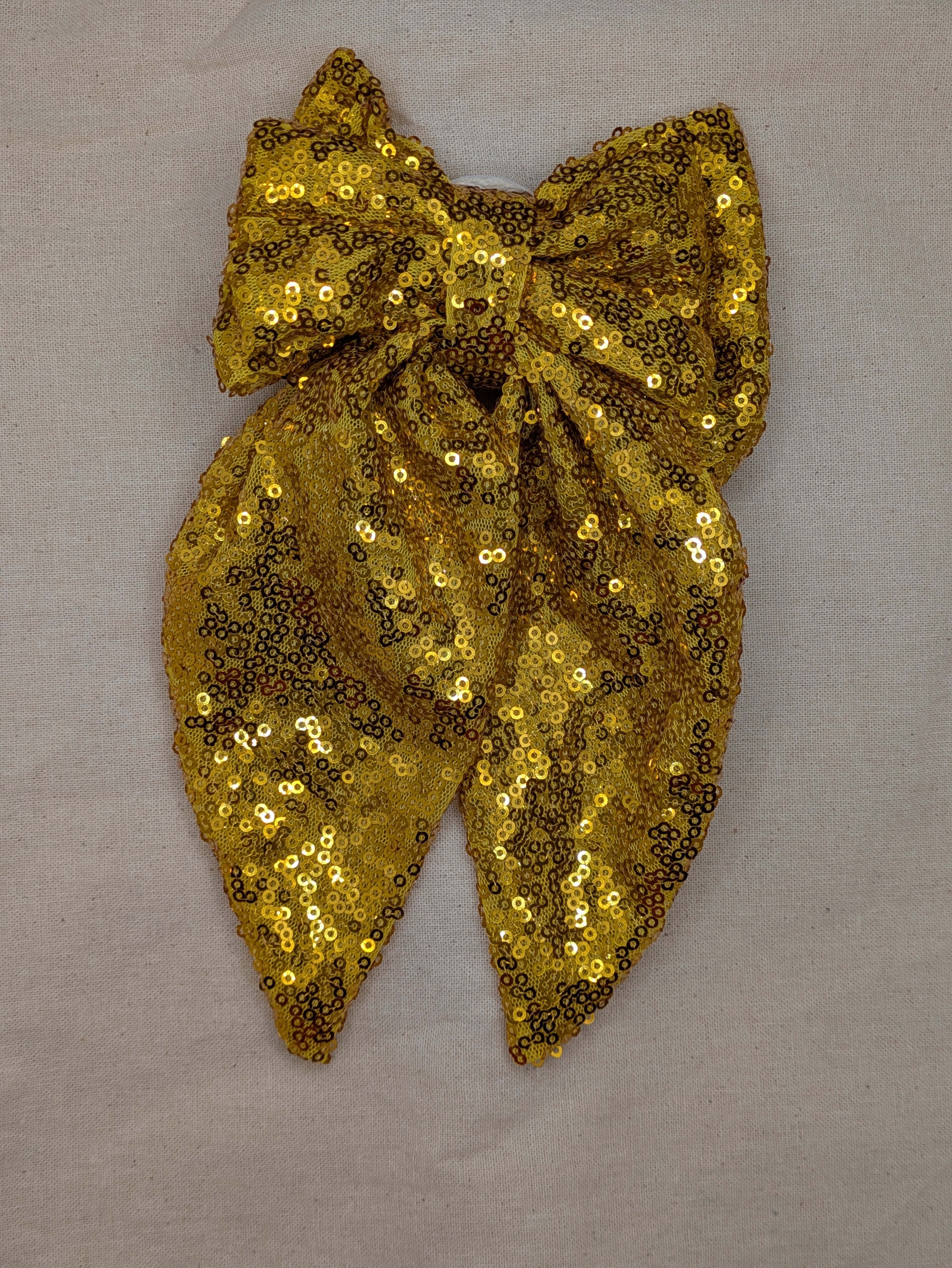 All Eyes Are on You - Sailor Bow