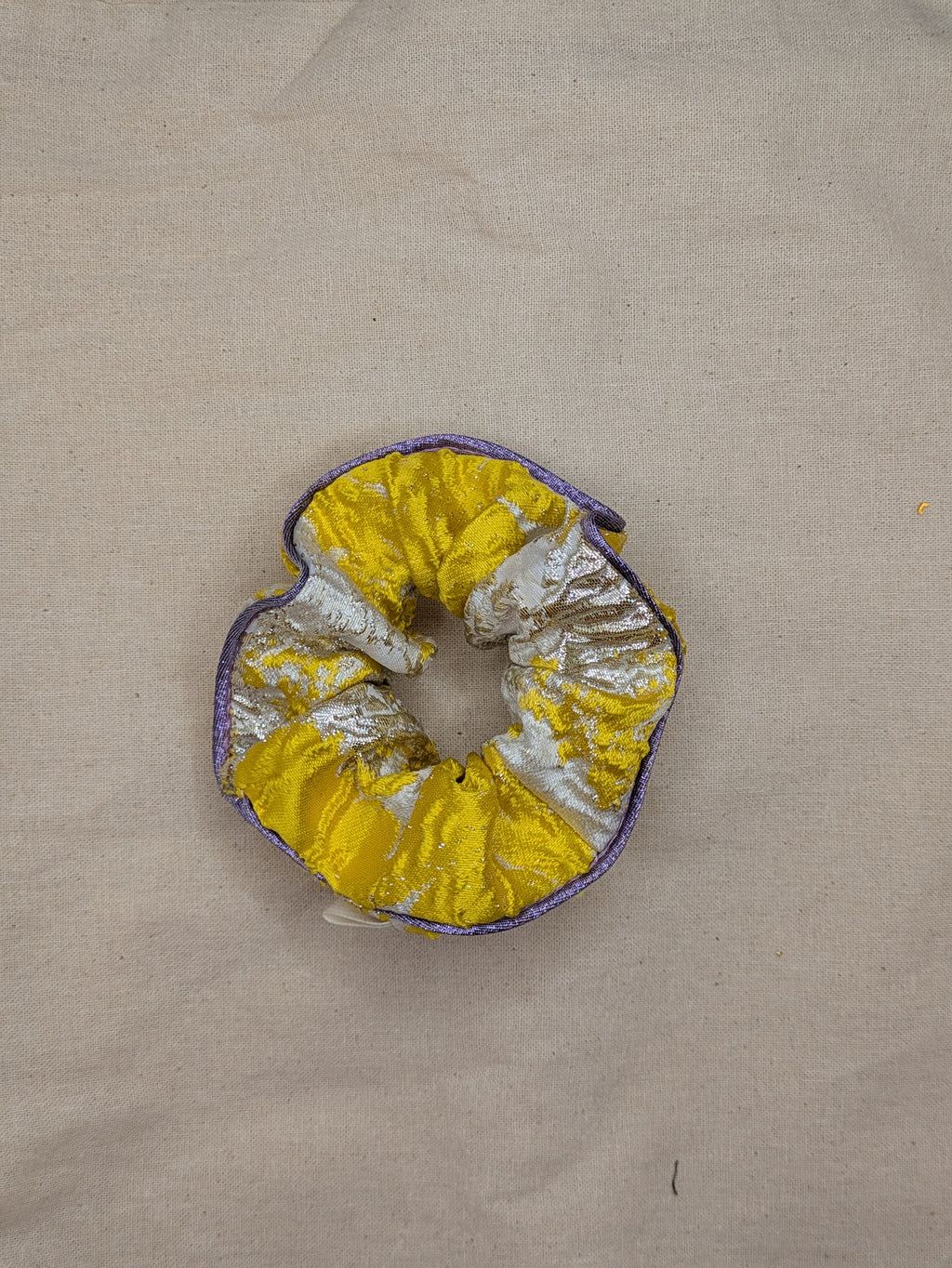 Impact - Mini Scrunchie