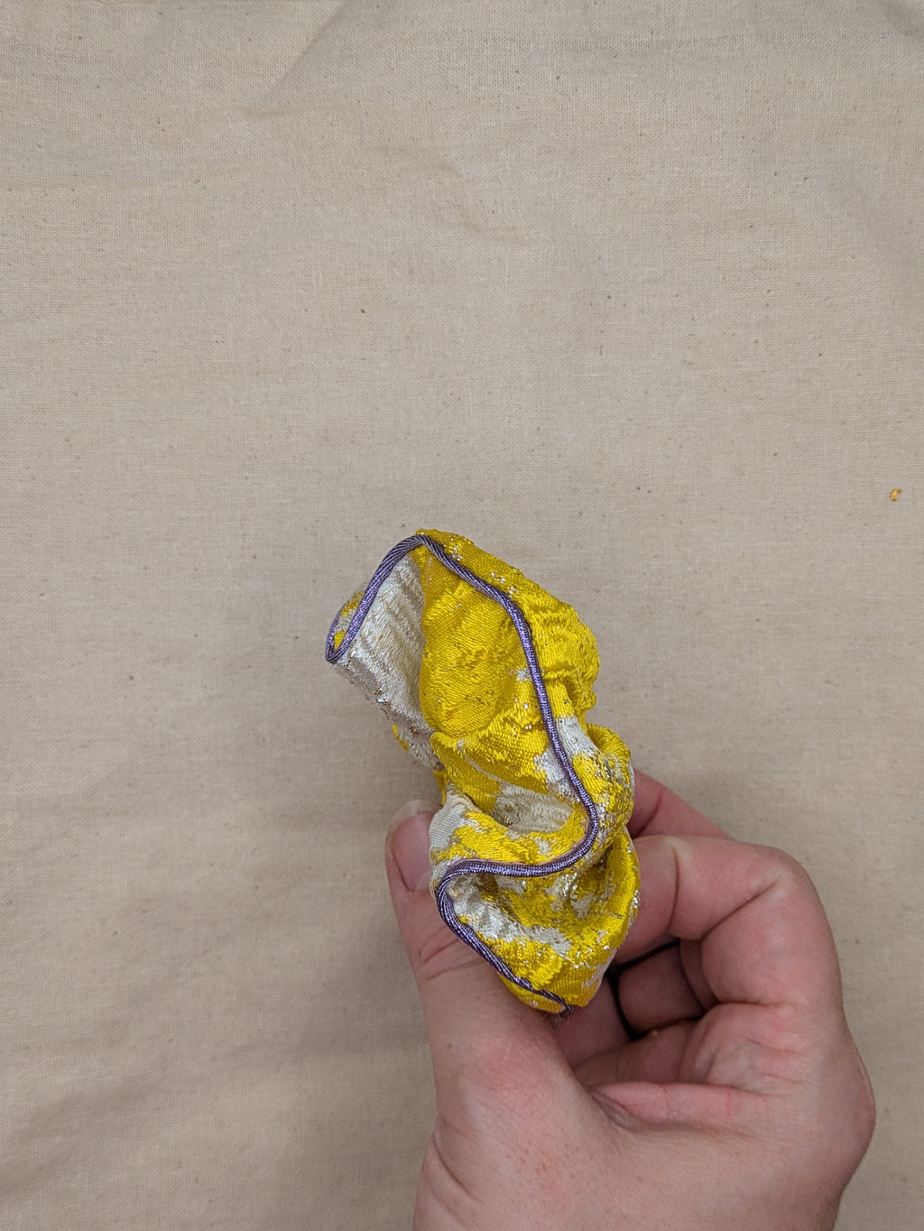 Impact - Mini Scrunchie