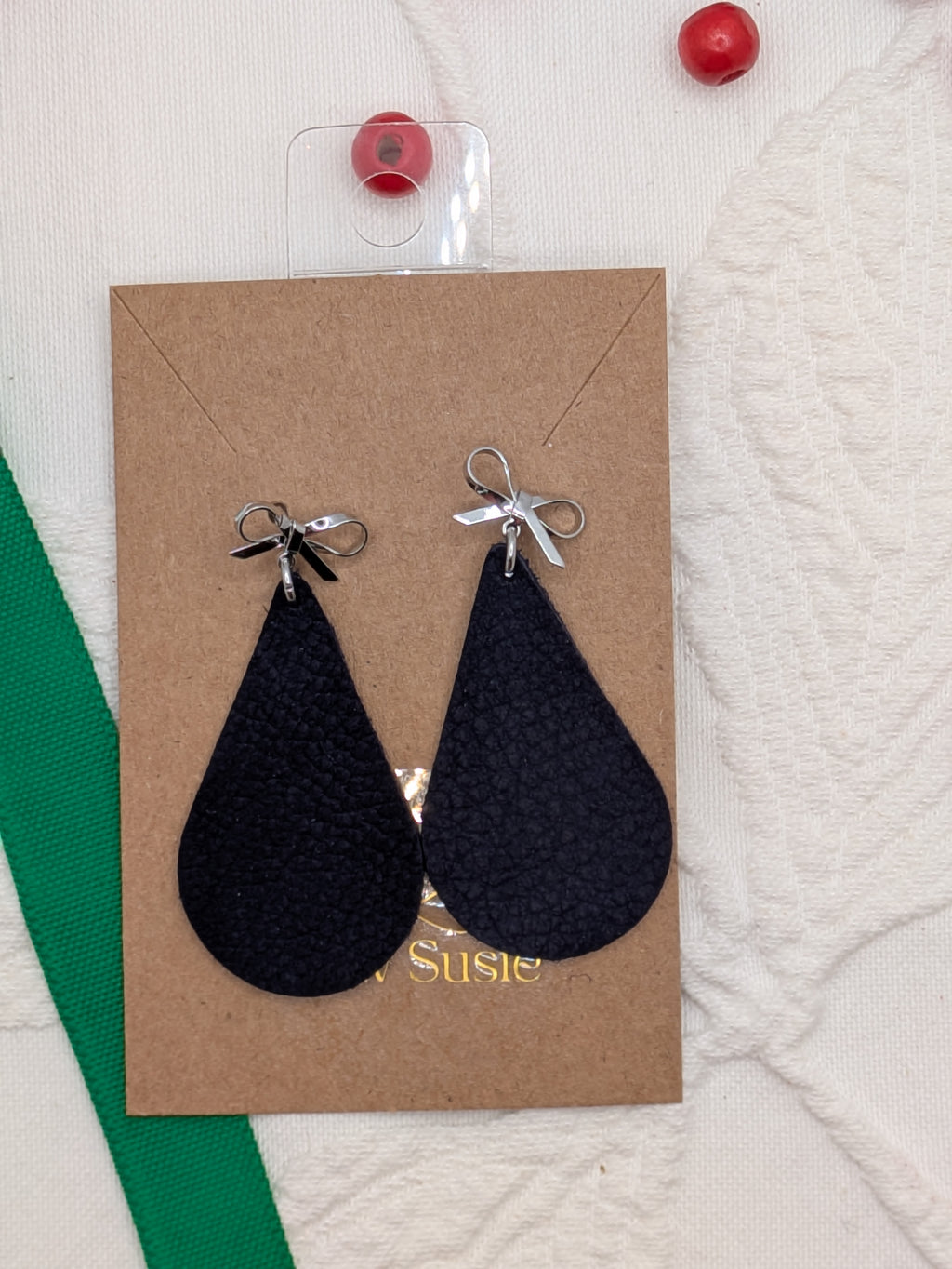 Signature Earring - Navy