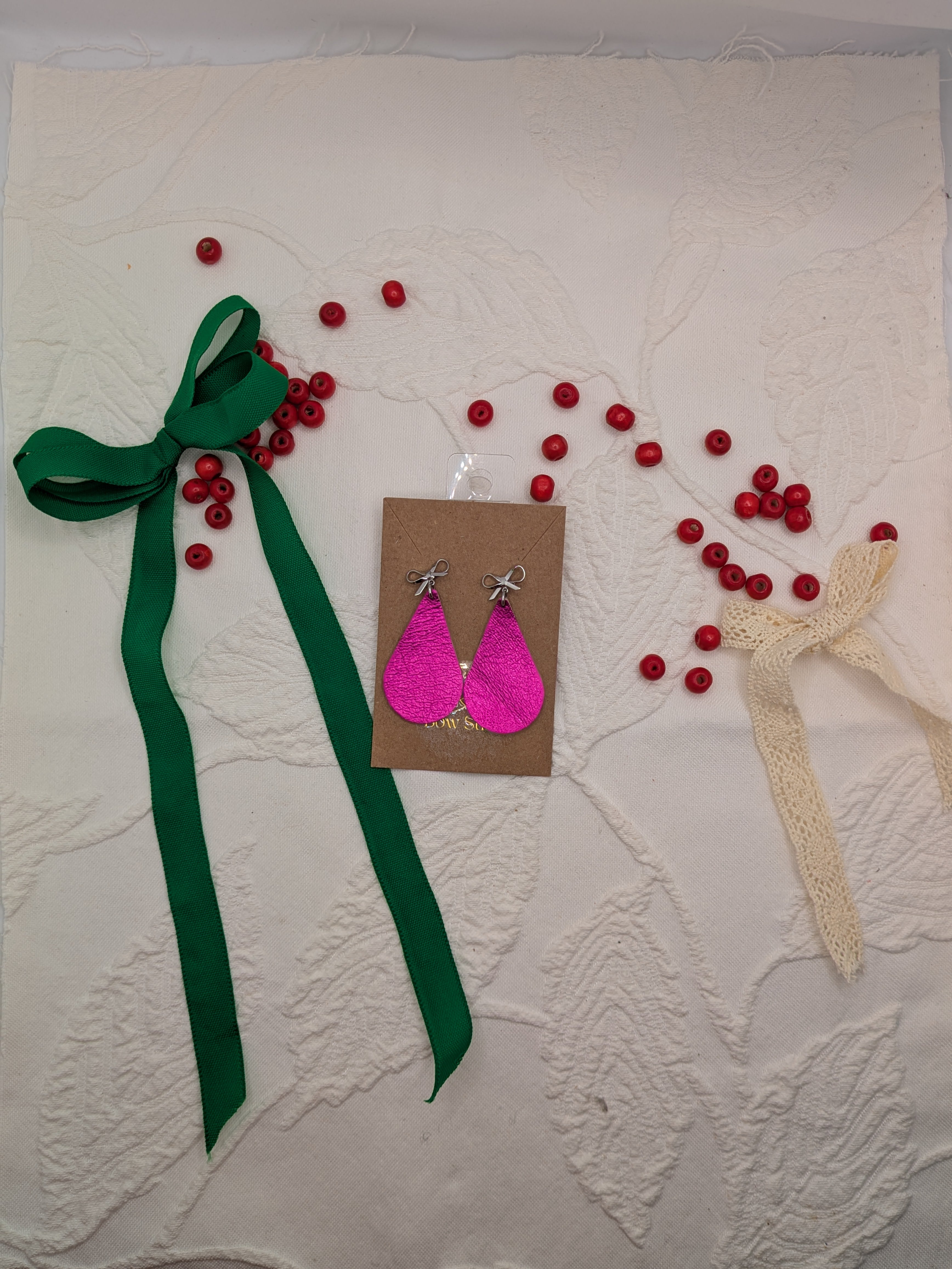 Signature Earring - Fucshia