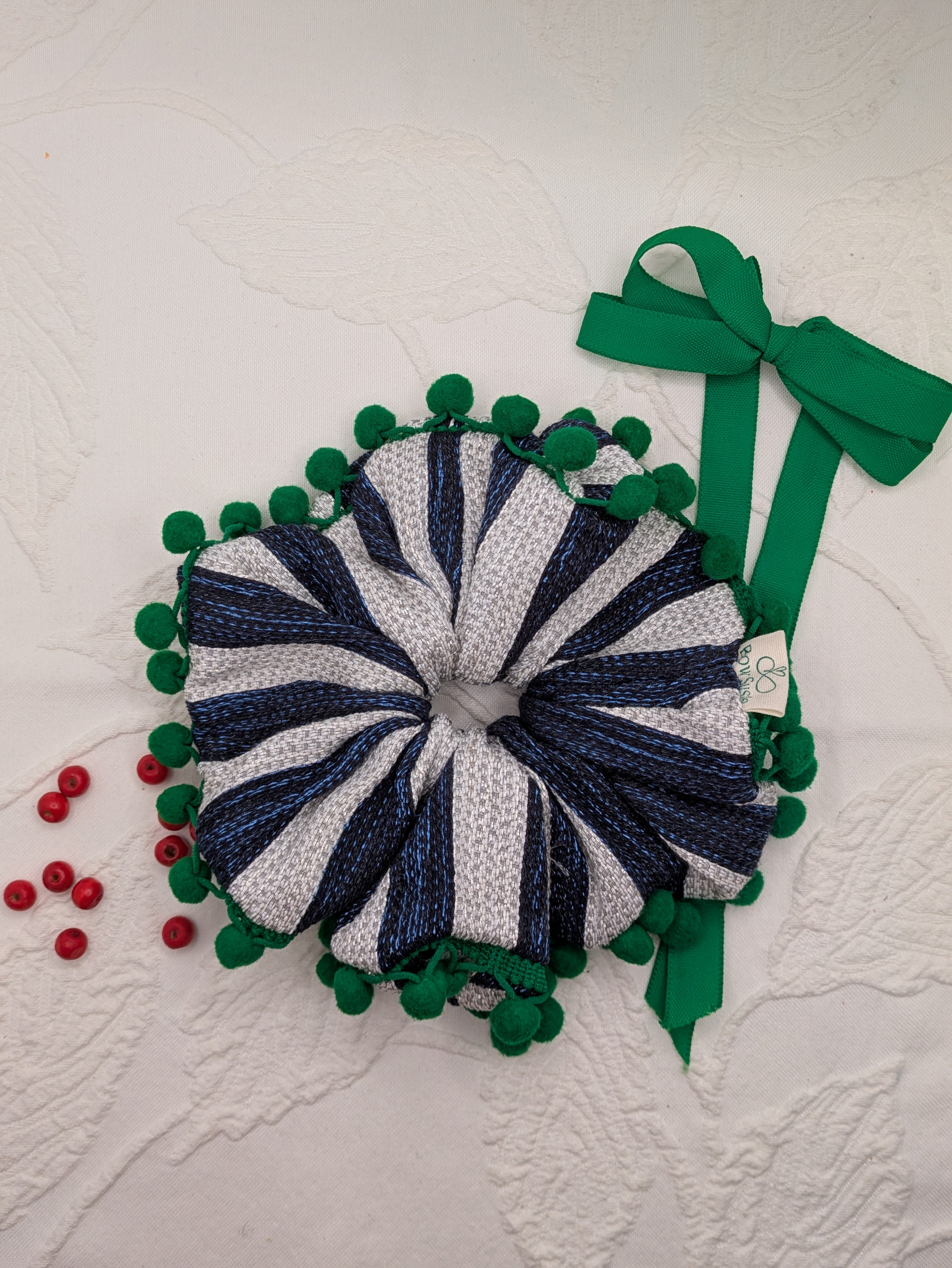 Striking - Maxi Scrunchie